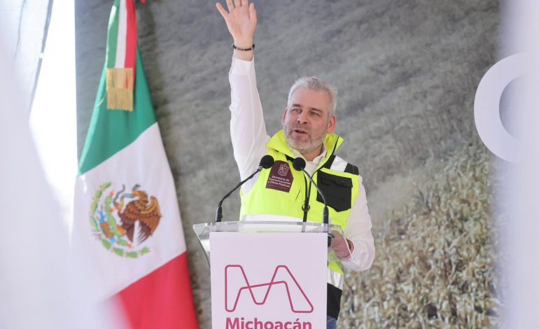 Inaugura Bedolla carretera Contepec-Pomoca en beneficio de 45 mil habitantes.