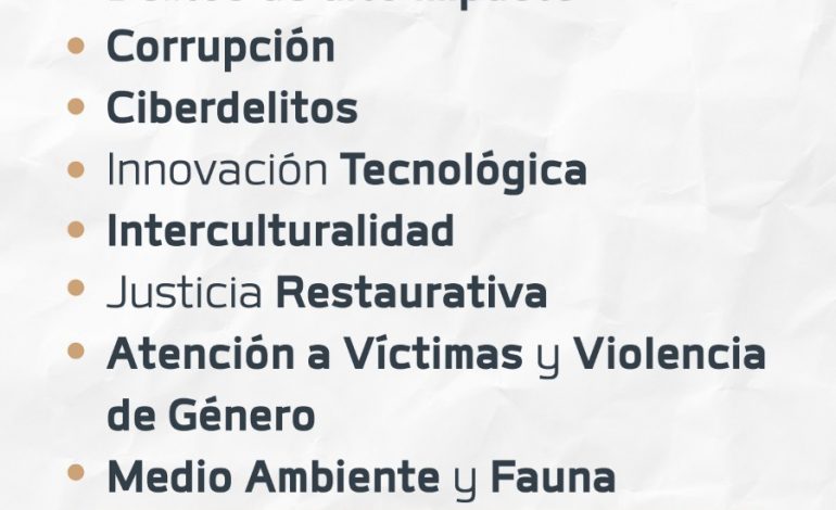 Fiscal de Michoacán Carlos Torres Piña encabeza foro regional en Zitácuaro.