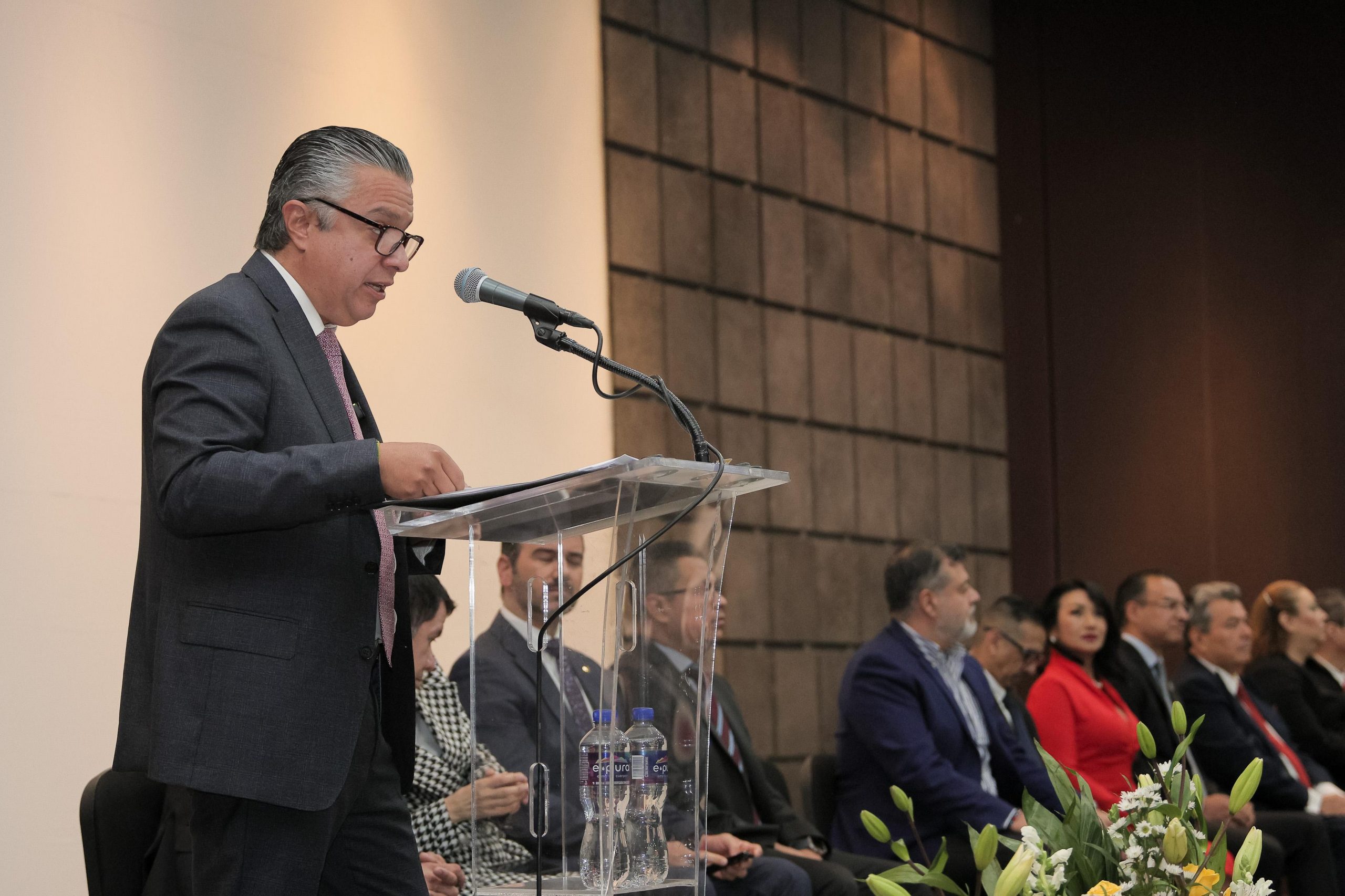 Fundamental, una justicia administrativa más cercana a la gente: Luis Navarro.