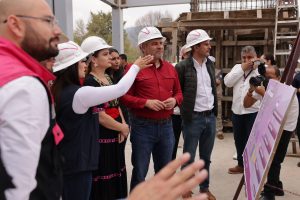 Supervisa Bedolla construcción del DIF Uruapan; registra 72% de avance.