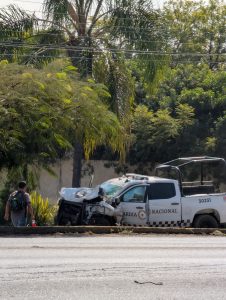 Mujer y dos niños mueren tras choque entre una patrulla de la GN y 4 vehículos particulares, en Zamora <br>