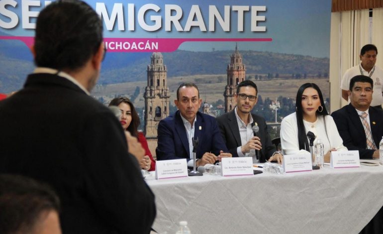 Adriana Campos reitera apoyo legislativo a migrantes en la instalación del Consejo 2025-2028.