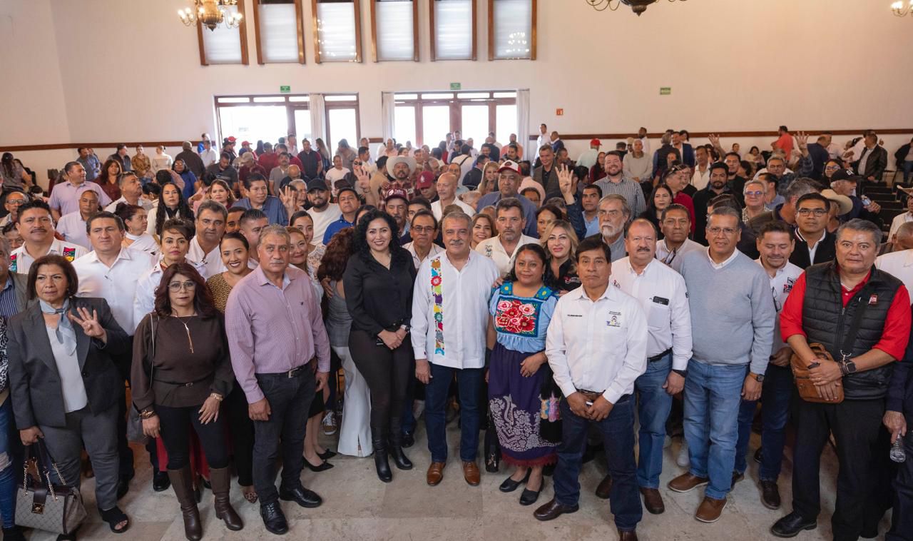 Sindicatos y organizaciones cierran filas con Morón por la recuperación de Michoacán
