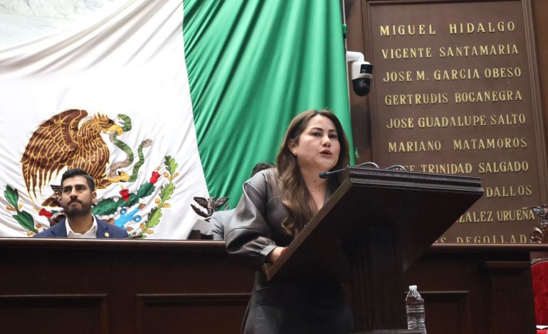 Jackie Avilés presenta iniciativa para fortalecer la protección y seguridad de las mujeres