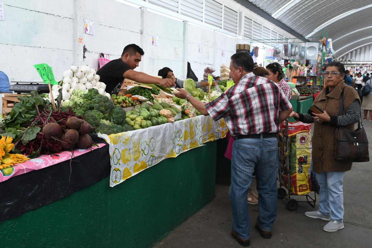 Canasta básica se mantiene por debajo de los mil pesos en Morelia: Sedeco