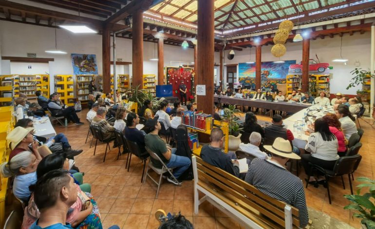 Mesas del Plan Michoacán reúnen a comunidad cultural en Uruapan y Zitácuaro