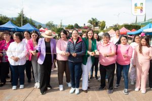 ​Jeovana Alcántar, inauguró el Bazar “Mujeres Ciudad Hidalguenses Creciendo Juntas.