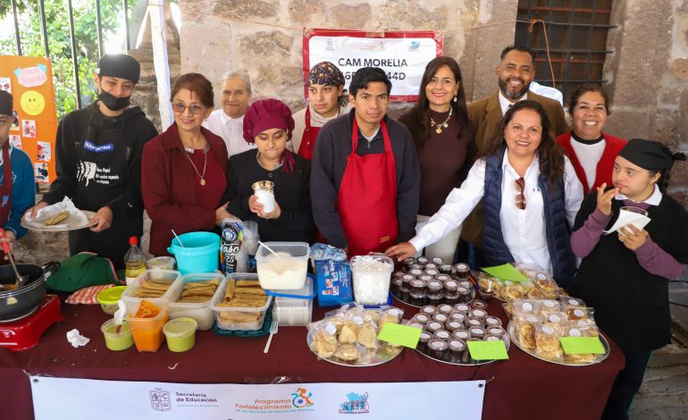 Gabriela Molina inauguró feria de estudiantes con discapacidad