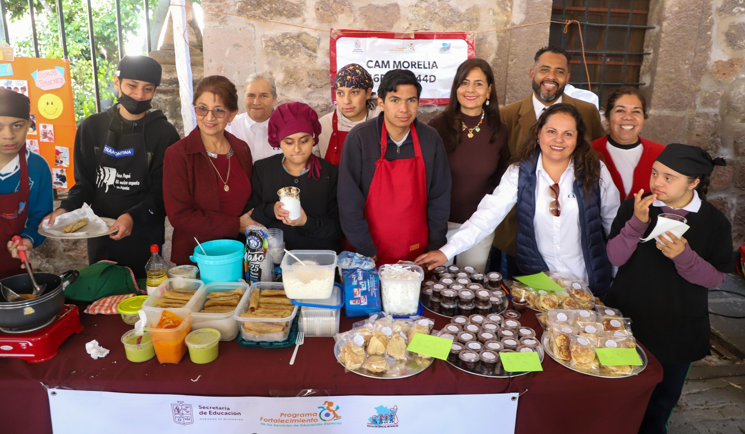 Gabriela Molina inauguró feria de estudiantes con discapacidad
