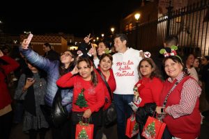 Alfonso Martínez hace brillar Morelia con Encendido Navideño ‘Luces por la Paz’