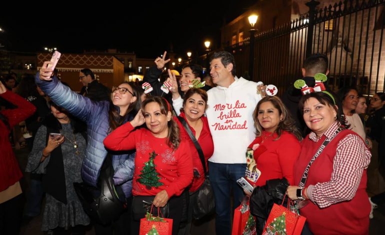 Alfonso Martínez hace brillar Morelia con Encendido Navideño ‘Luces por la Paz’