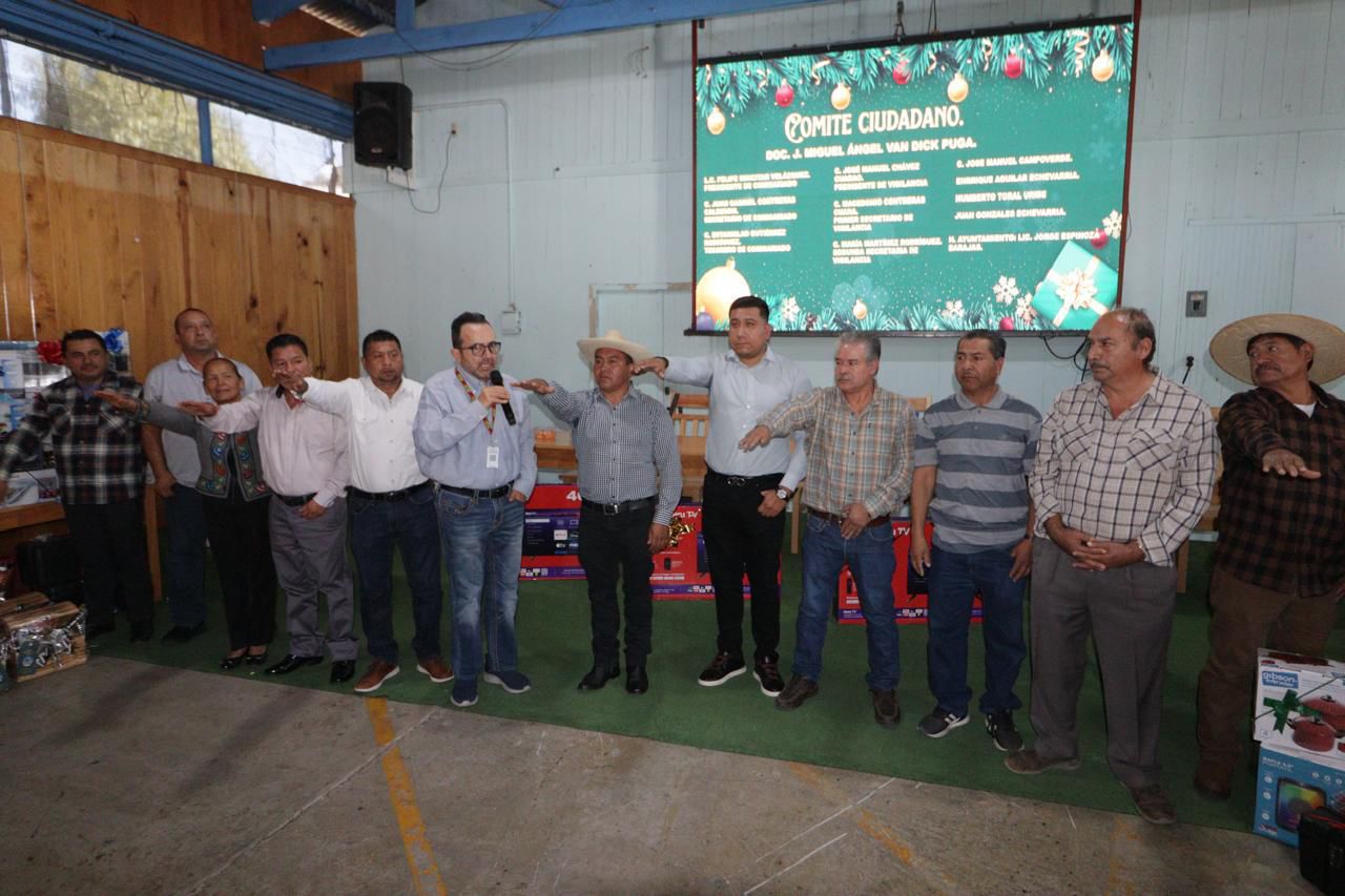 Rinde protesta ante el IMSS Comité Ciudadano de San Juan Nuevo Parangaricutiro