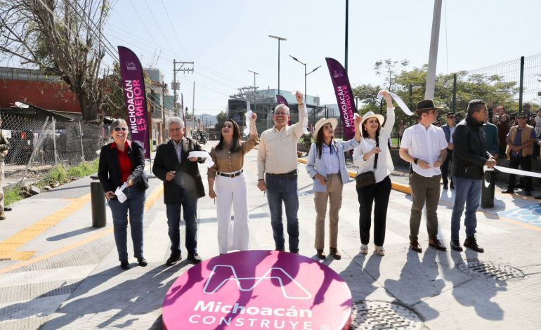 Avanzan obras complementarias del teleférico de Uruapan; inaugura Bedolla calles y canchas deportivas