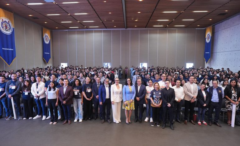 Apoyo a la ciencia y la investigación, eje medular de la administración de Yarabí Ávila; se impulsaron 507 proyectos de investigación en 2025