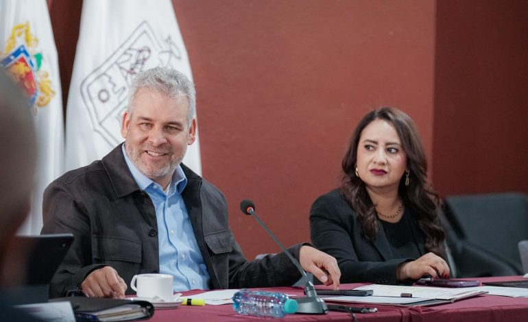 Renovación de transporte en Uruapan, resultado de coordinación entre Gobierno y transportistas: Gladyz Butanda