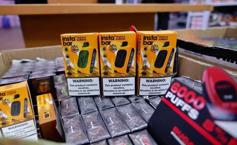 SSM asegura 400 vapeadores comercializados en Pátzcuaro