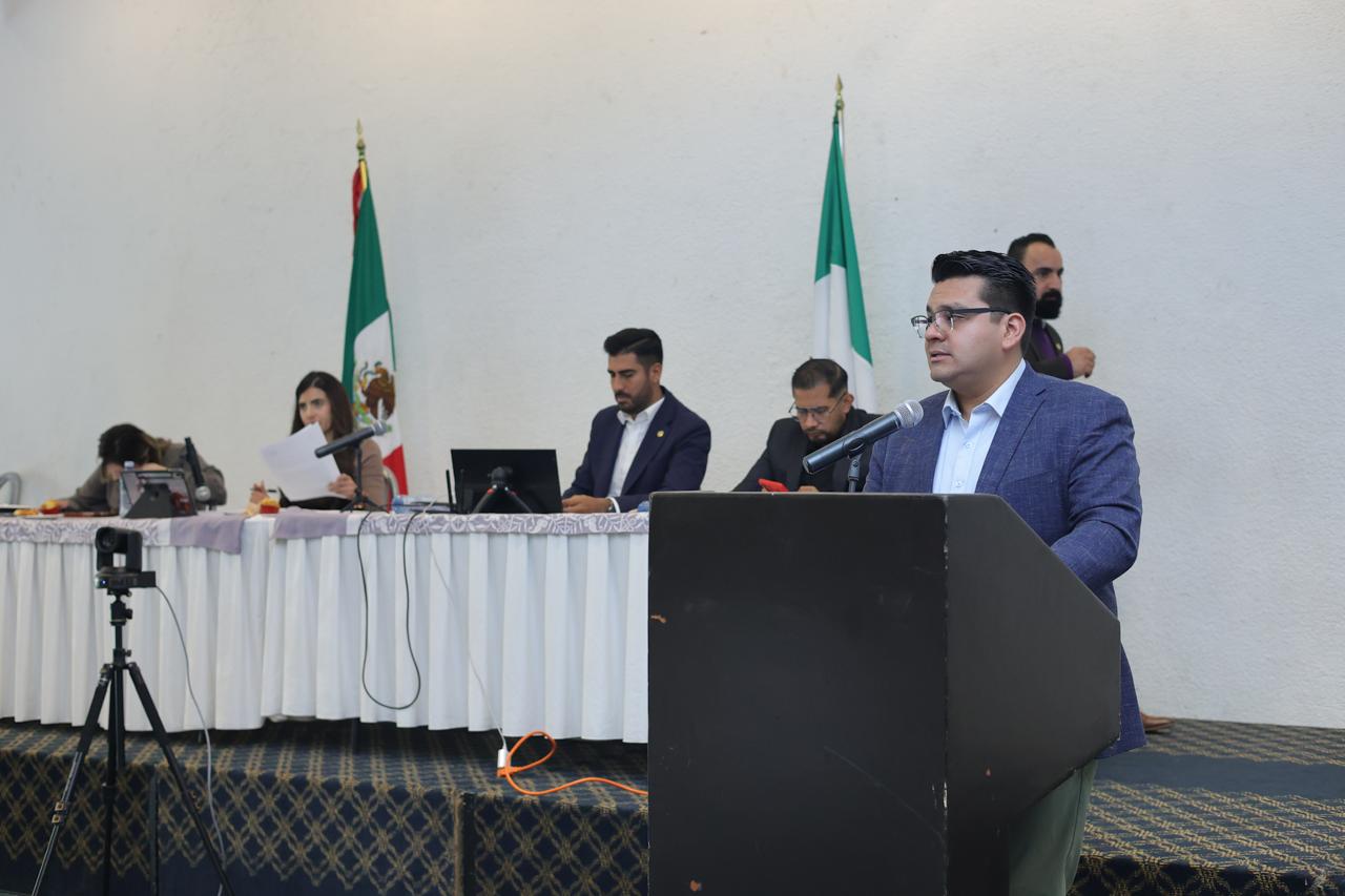 Presenta Toño Carreño iniciativa para combatir reclutamiento de niños y jóvenes