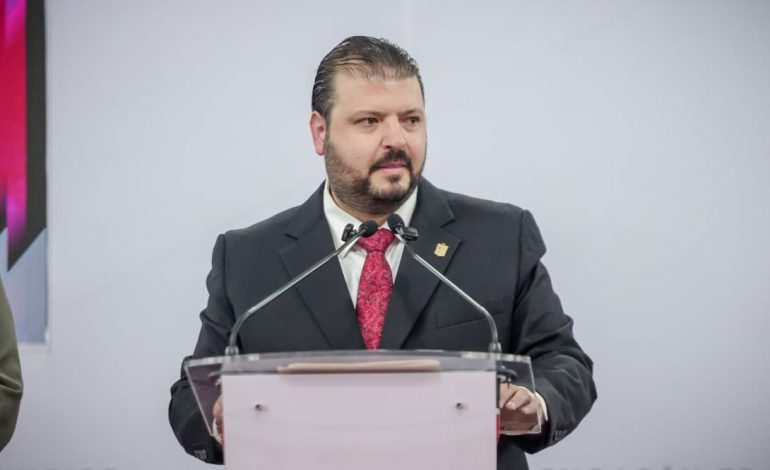 Gobierno de Michoacán despliega atención integral a víctimas en Coahuayana: Raúl Zepeda.