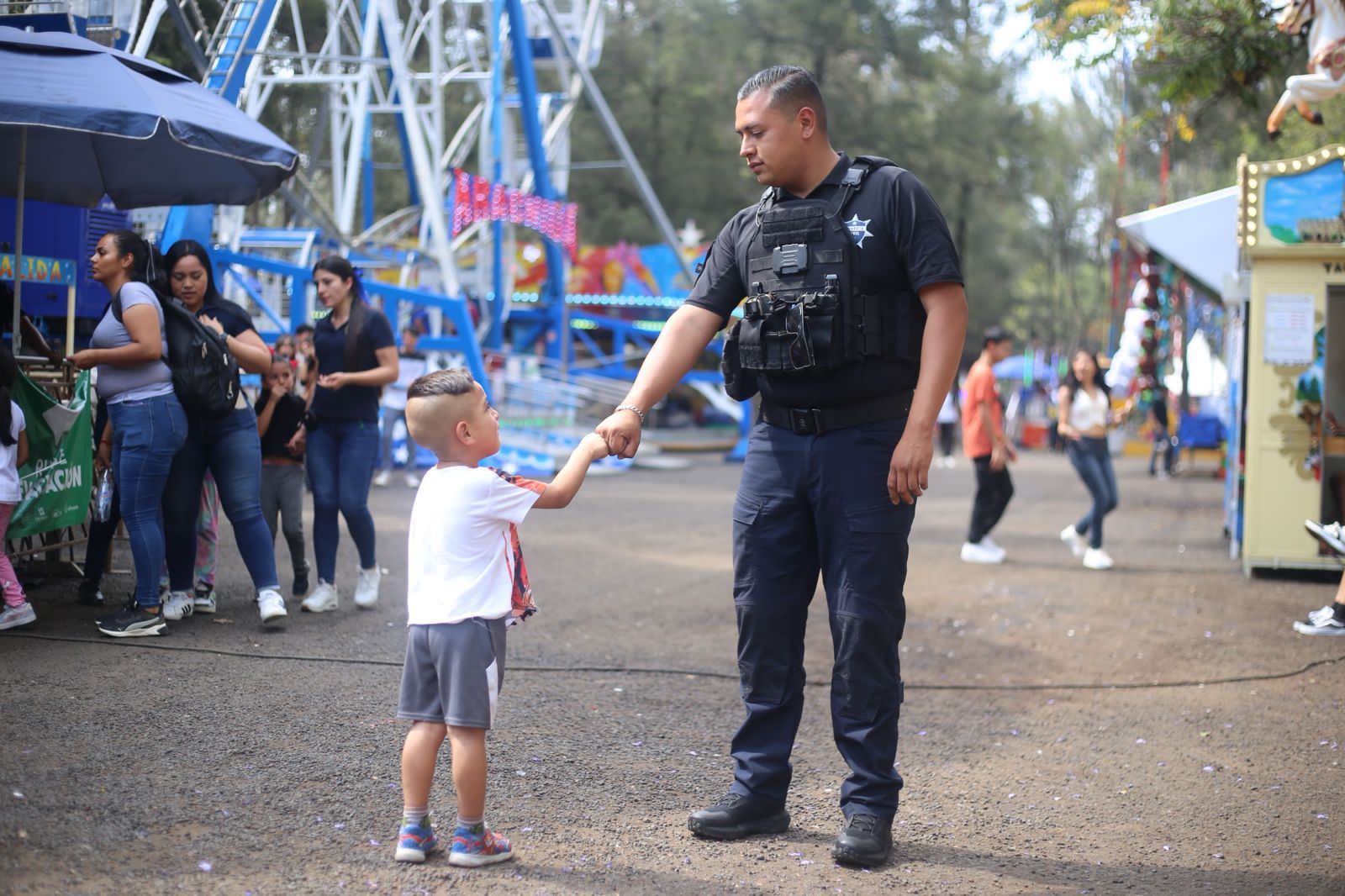 SSP dignifica a la Guardia Civil con mejores salarios y equipo de alta tecnología durante 2025.