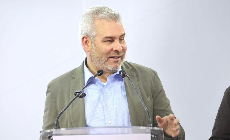 Gobierno estatal ha invertido mil 147 mdp en obras hídricas: Bedolla.