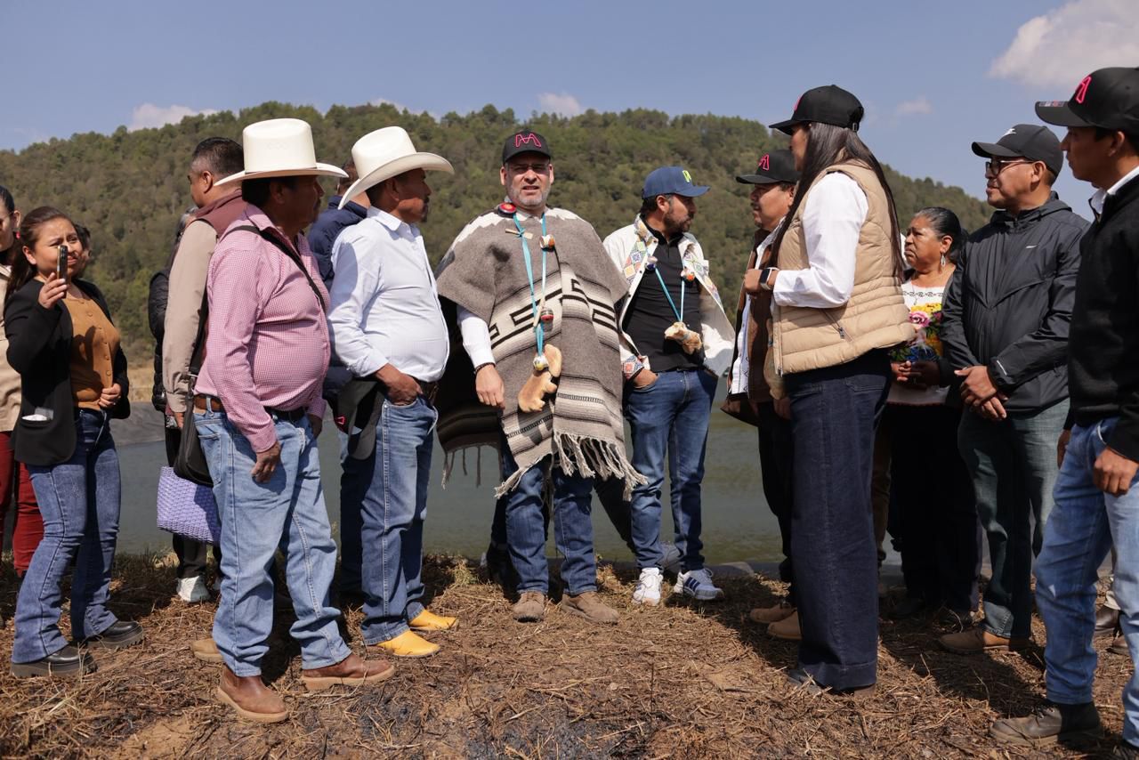Inaugura Bedolla planta de tratamiento en autogobierno de Sevina; saneará el 100% del agua.