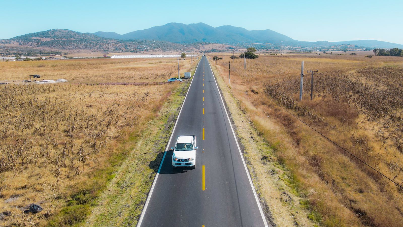 Carretera Pomoca-Contepec beneficiará a casi 12 mil michoacanos: Rogelio Zarazúa