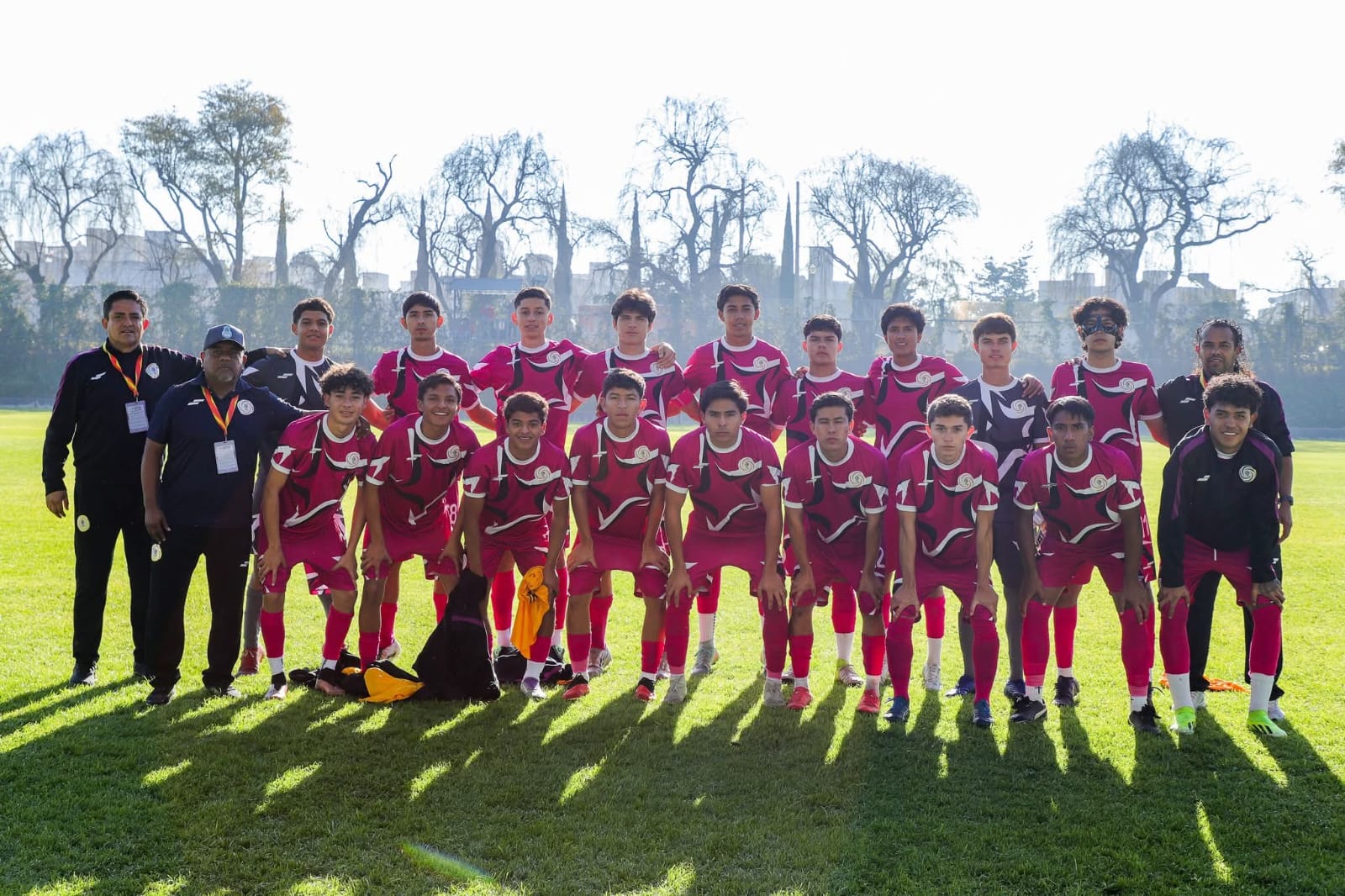 Nicolaitas concluyen su participación en el Torneo del Sol