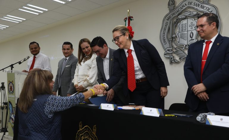 UMSNH, primera “Universidad Dorada”; administración de Yarabí Ávila se suma a la lucha contra el cáncer infantil