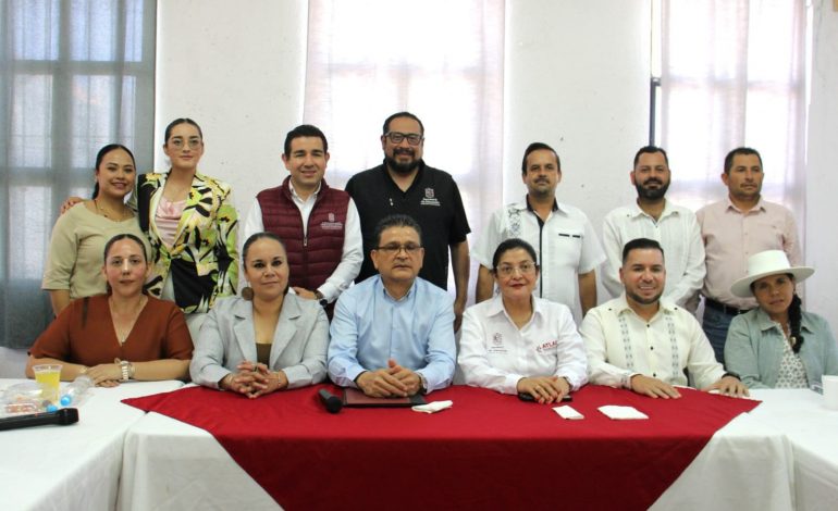 Universidad Rosario Castellanos en Múgica alista inicio de clases: SEE