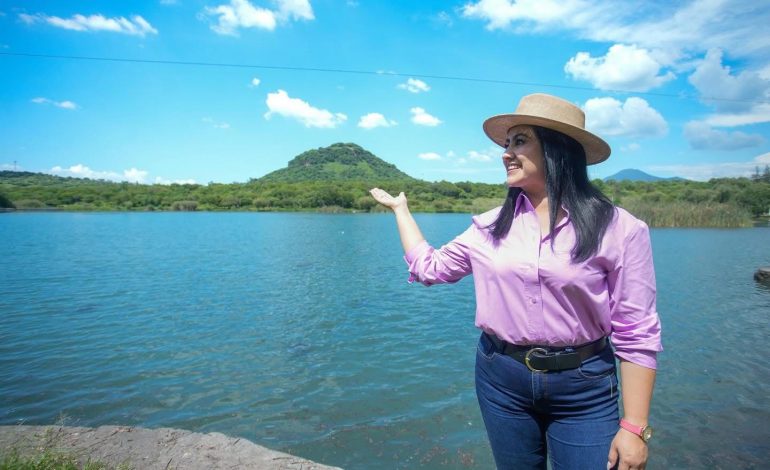 Gladyz Butanda alinea proyectos de movilidad a Plan Michoacán