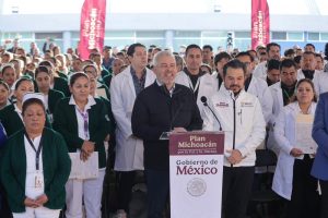 Inversión de 660 mdp del IMSS en Lázaro Cárdenas salda deuda histórica con miles de familias: Bedolla