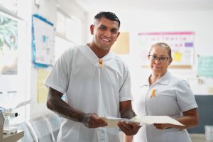 Gobierno de Michoacán paga nómina a 2,829 trabajadores del IMSS-Bienestar