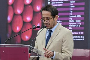 En menos de mil pesos, la canasta básica en el Tianguis de la Feria: Sedeco