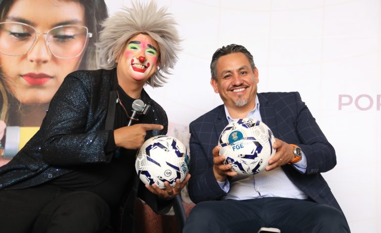 Fiscalía General promueve el uso seguro de las redes sociales en instituciones educativas de Charo