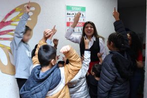 La magia de los Reyes Magos llega a refugio de Michoacán: Seimujer