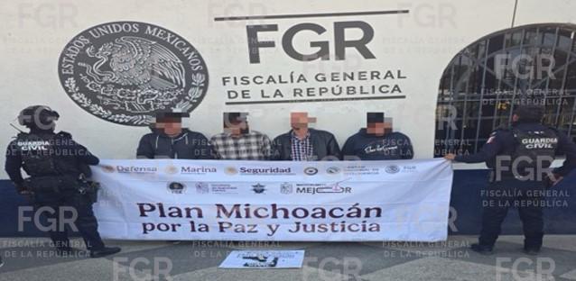 POR POSESIÓN DE ARMA, FGR OBTIENE VINCULACIÓN A PROCESO CONTRA CUATRO PERSONAS DETENIDAS EN TUXPAN, MICHOACÁN