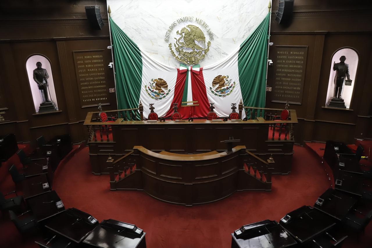 Condena 76 Legislatura asesinato de dos de sus colaboradores y su hija