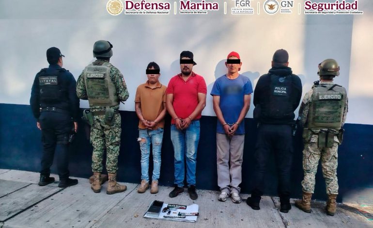AUTORIDADES FEDERALES Y ESTATALES DETIENEN A 17 PERSONAS, ASEGURAN 10 ARMAS DE FUEGO Y VEHÍCULOS, EN MICHOACÁN