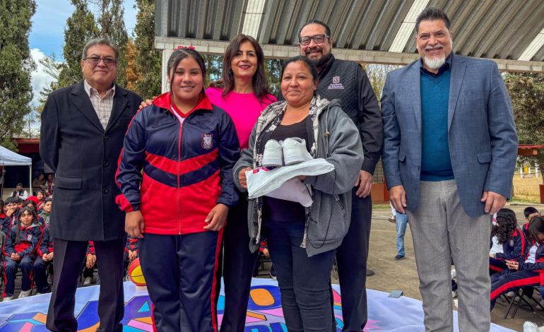 Jalo a estudiar, jalo por la paz llega a Capula: Gabriela Molina