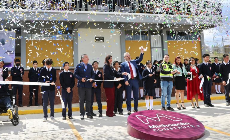 Inaugura Bedolla nuevas instalaciones de Secundaria Técnica 166 en Morelia