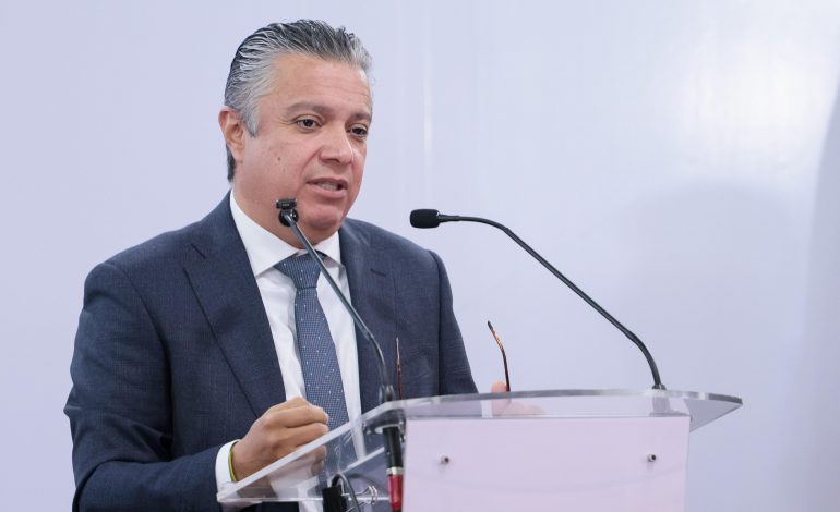 Programa Emplaca tu moto recauda casi 48 mdp en trámites: Luis Navarro.