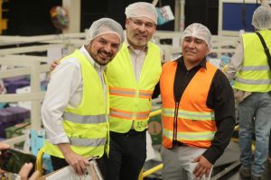 Guardián Forestal frena exportación de 2 mil huertas de aguacate por deforestación: Bedolla.