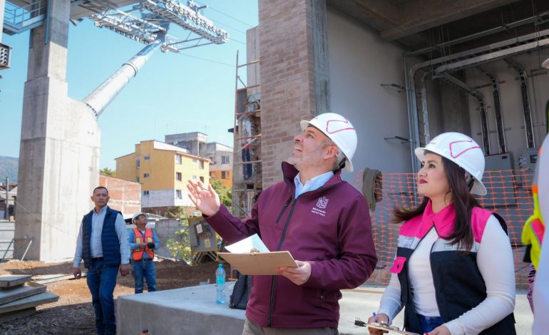 Inician pruebas del teleférico con 40 cabinas sobrevolando Uruapan: Gladyz Butanda.