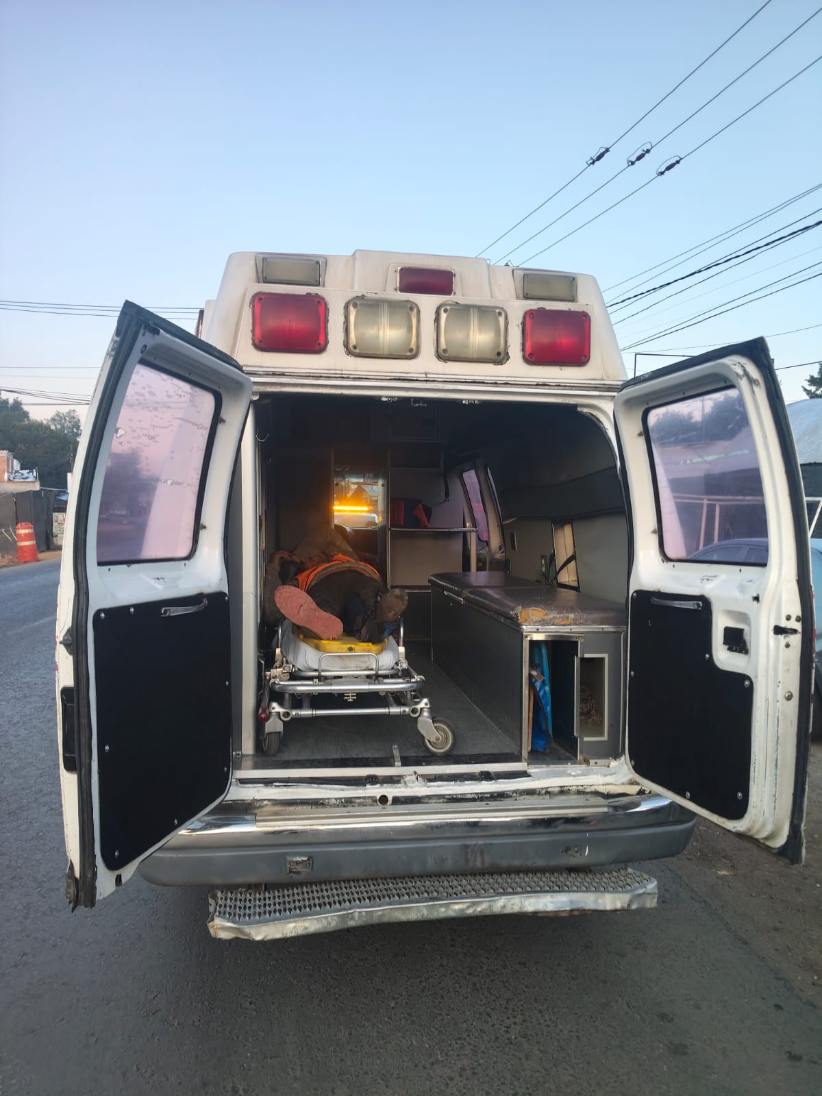 Accidente de Motocicleta en Carretera Zitácuaro-Morelia Deja un Lesionado