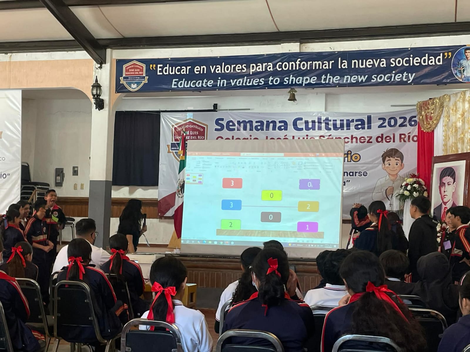 Con semana cultural el Colegio Particular Católico José Luis Sánchez del Río celebro su 13vo aniversario de fundación