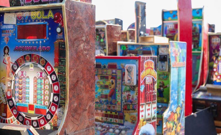 Máquinas tragamonedas, riesgo para la seguridad y economía de las familias michoacanas