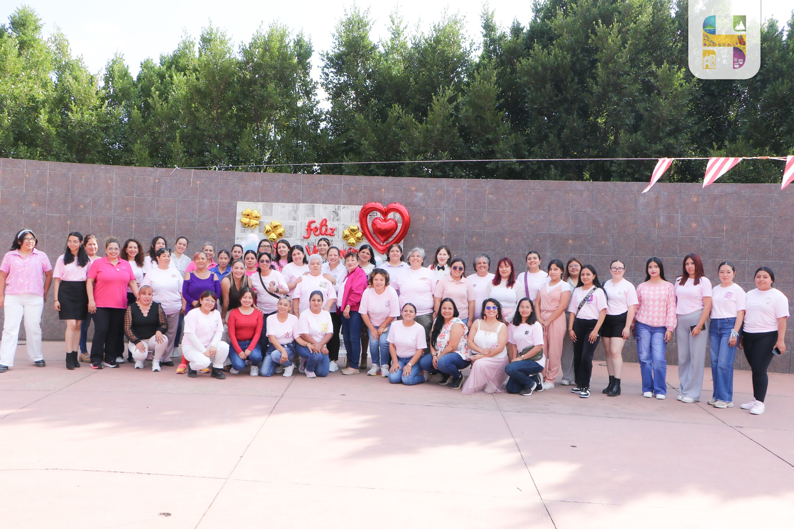 La Presidenta Municipal de Hidalgo Jeovana Alcántar, supervisó los trabajos llevados a cabo en el Bazar “Mujeres Hidalguenses Creciendo Juntas”