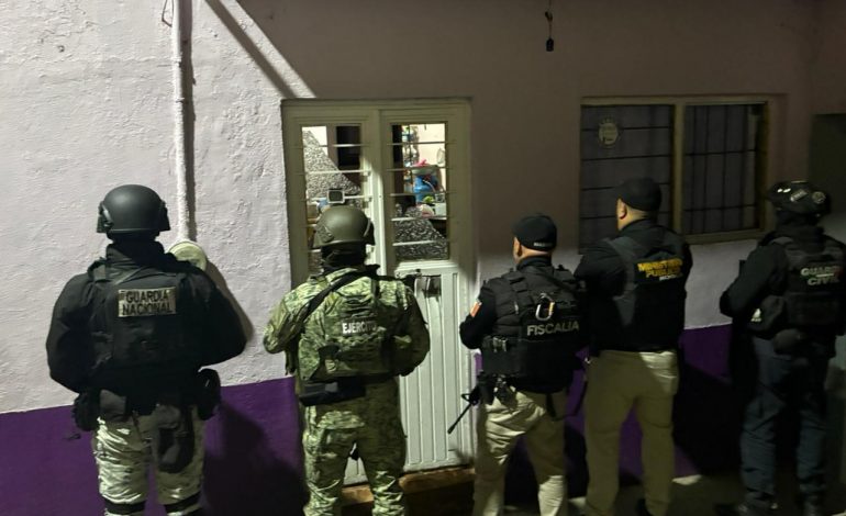 En cateo, asegura FGE narcótico y detiene a una mujer