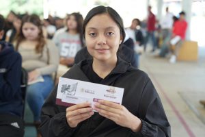 Avanza al 89 % la entrega de tarjetas de la Beca Gertrudis Bocanegra en Michoacán