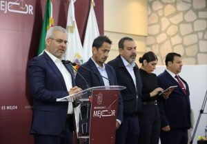 Tránsito libre en carreteras de Michoacán: Bedolla